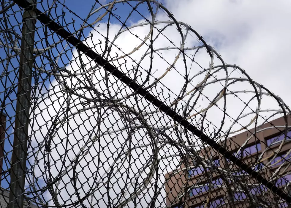 New Illinois Bill Redefines “Forcible Felony” In Specific Way